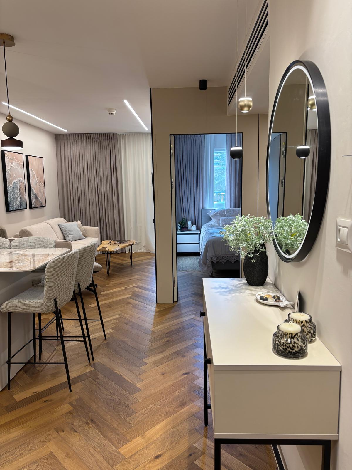 PHOTO-2025-12-04-16-44-45